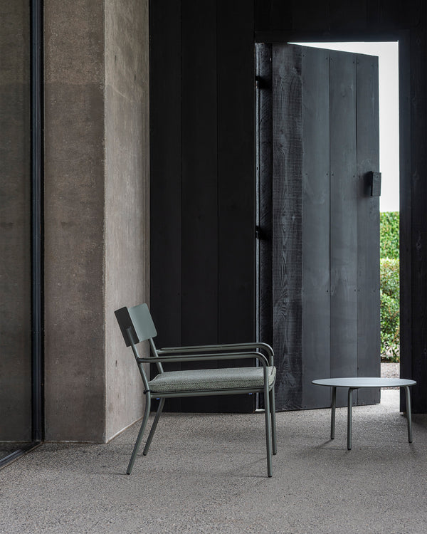 August Outdoor chairs
