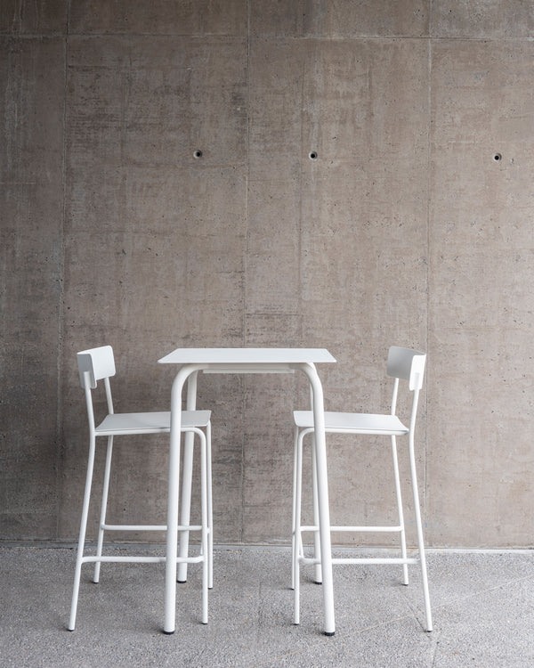 August Outdoor stools