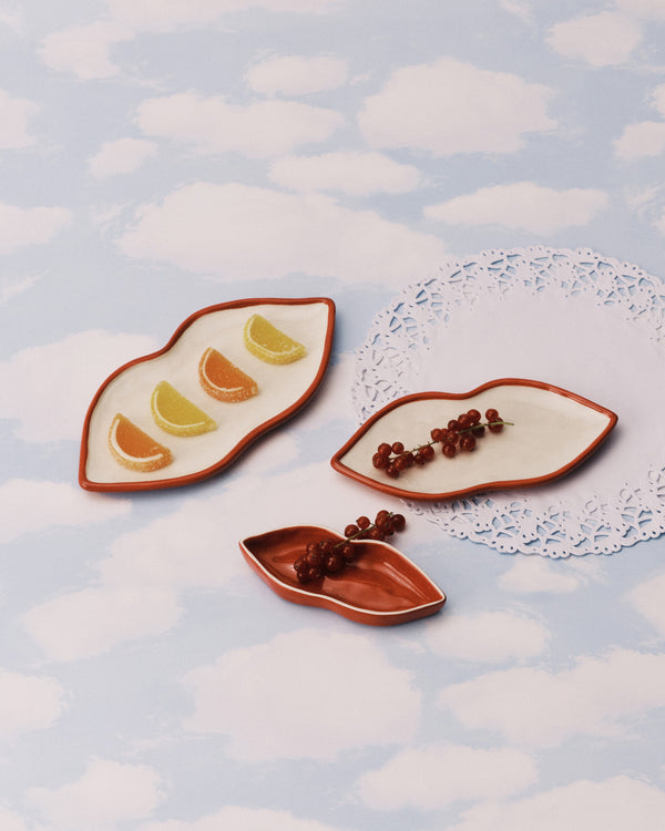Les Objets Mouleversants Dinnerware trays