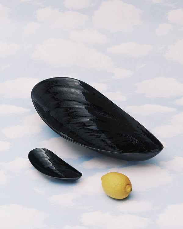 Les Objets Mouleversants Dinnerware