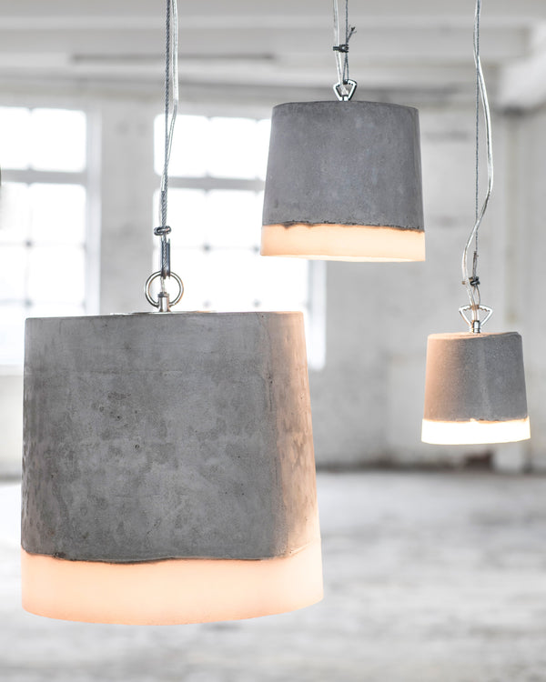 Concrete pendant lamps