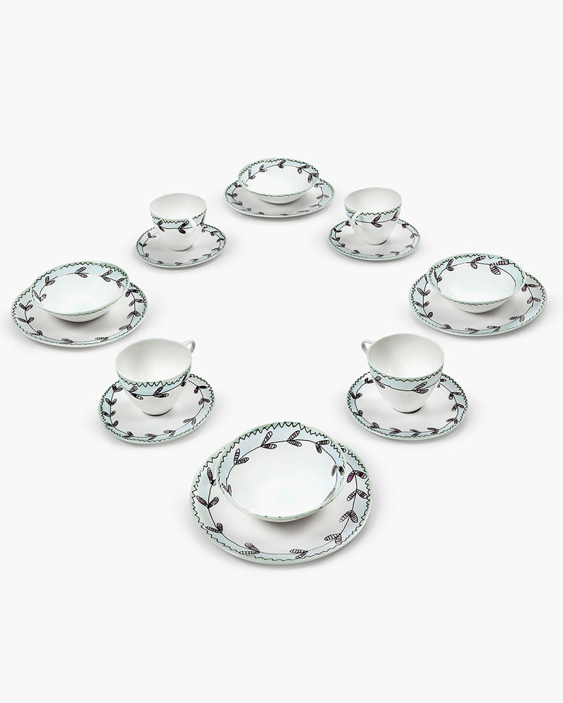 Breakfast set 12 pieces blossom milk midnight flowers