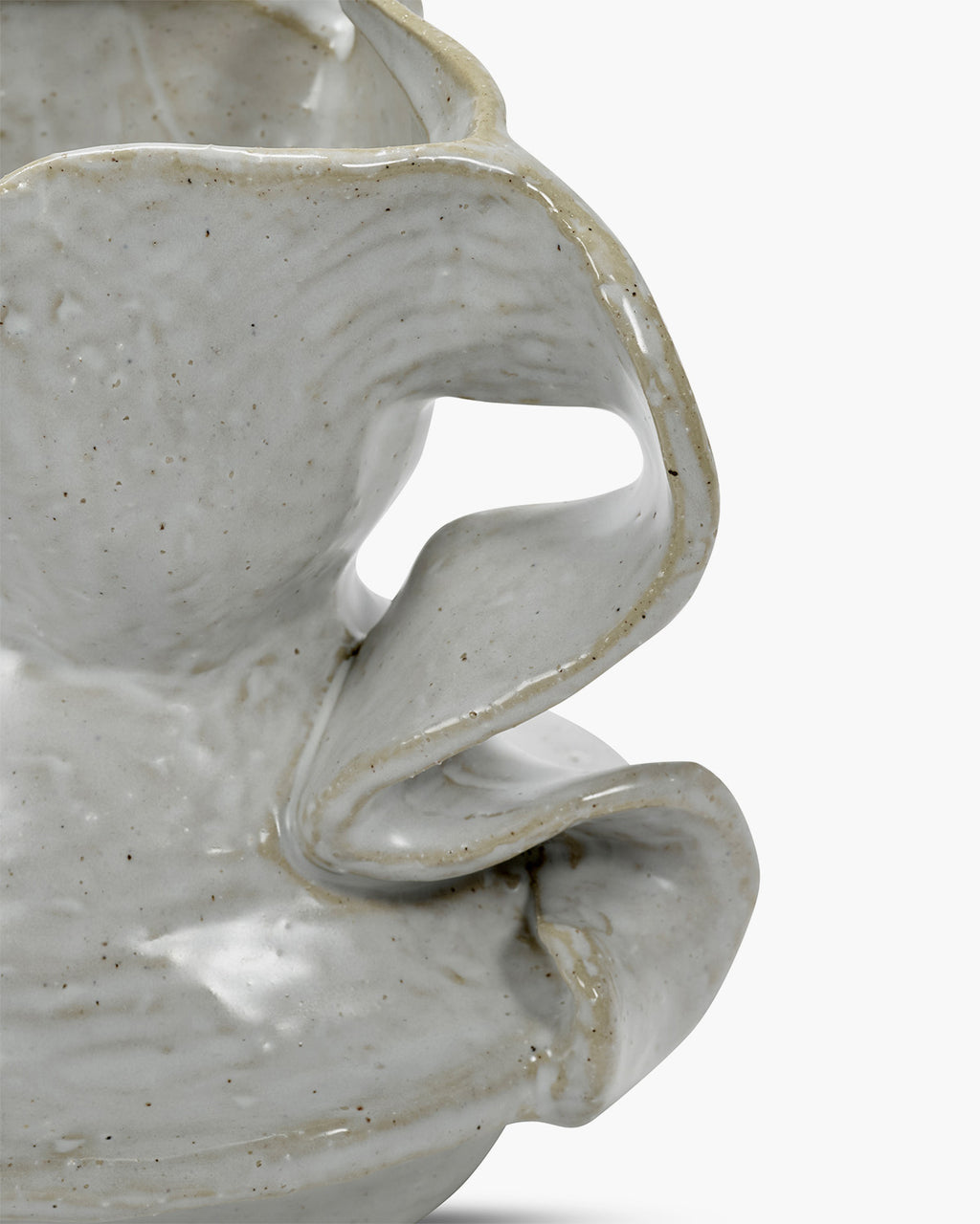 B2026002-001