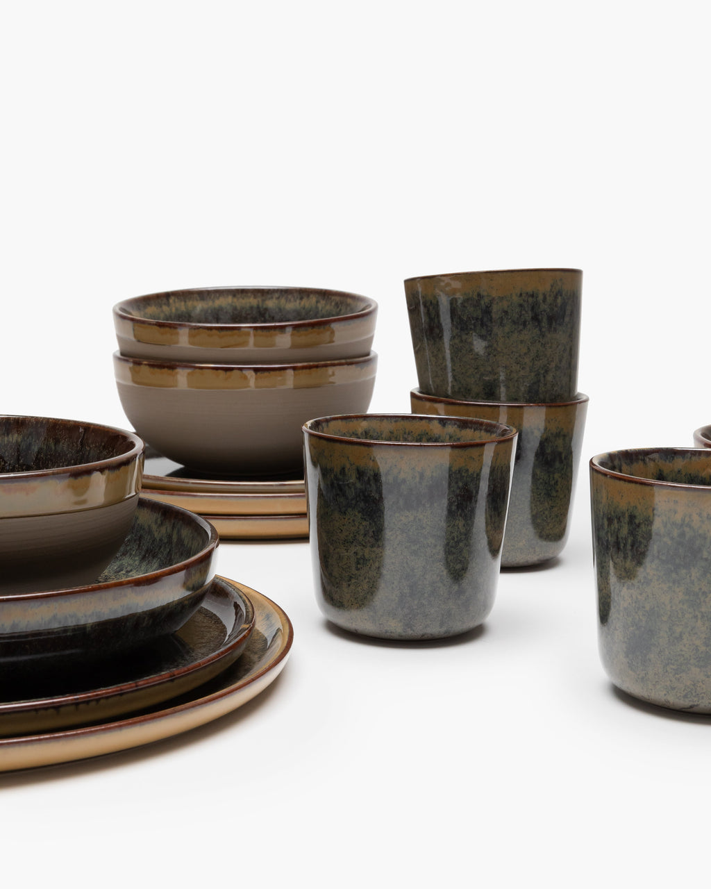 Full Set 24 pieces - Surface tableware by Sergio Herman - indi gray